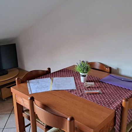 Casa Paola - Stazione 400 Mt - Free Wifi Apartman Arcore Kültér fotó