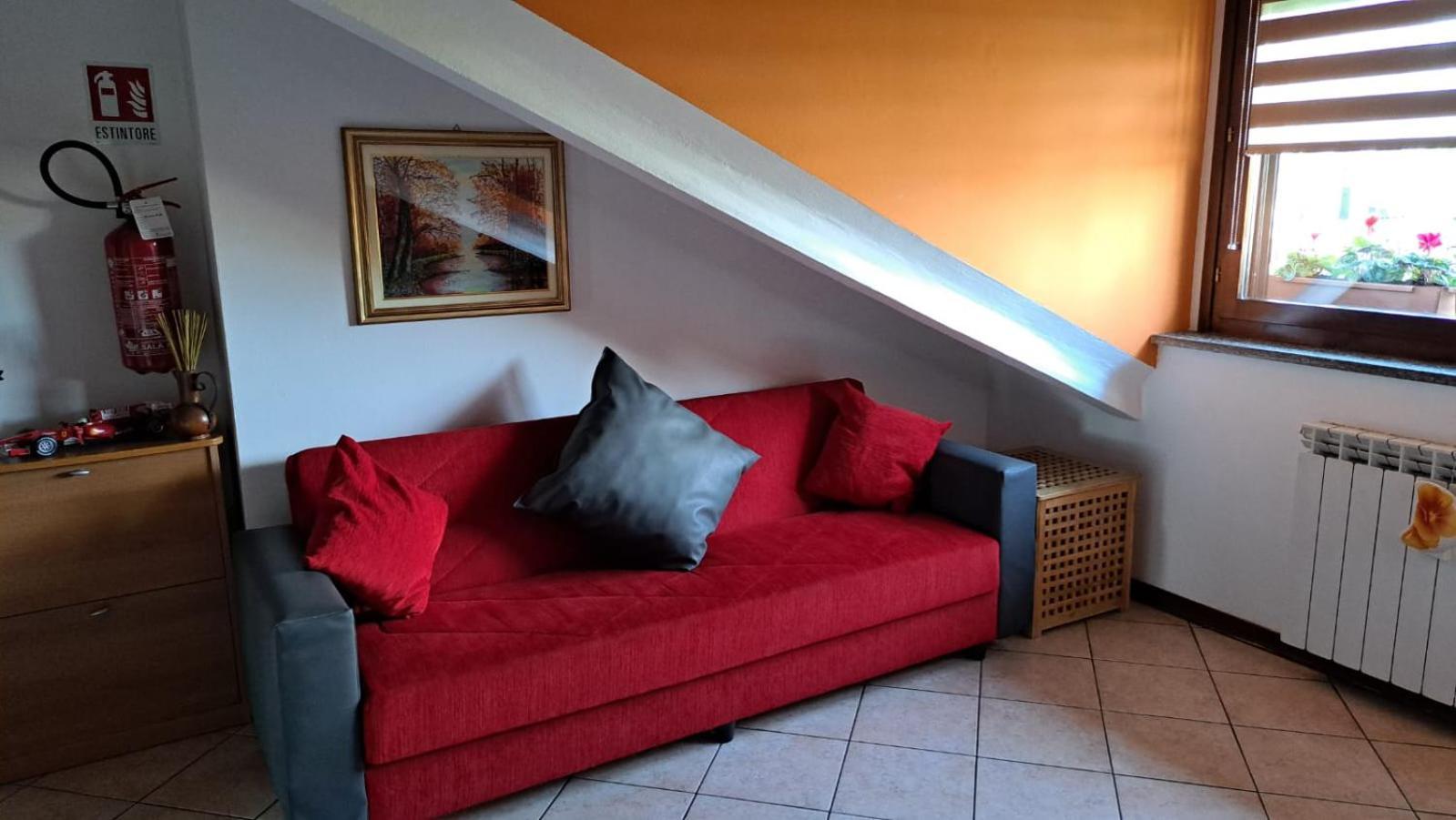 Casa Paola - Stazione 400 Mt - Free Wifi Apartman Arcore Kültér fotó