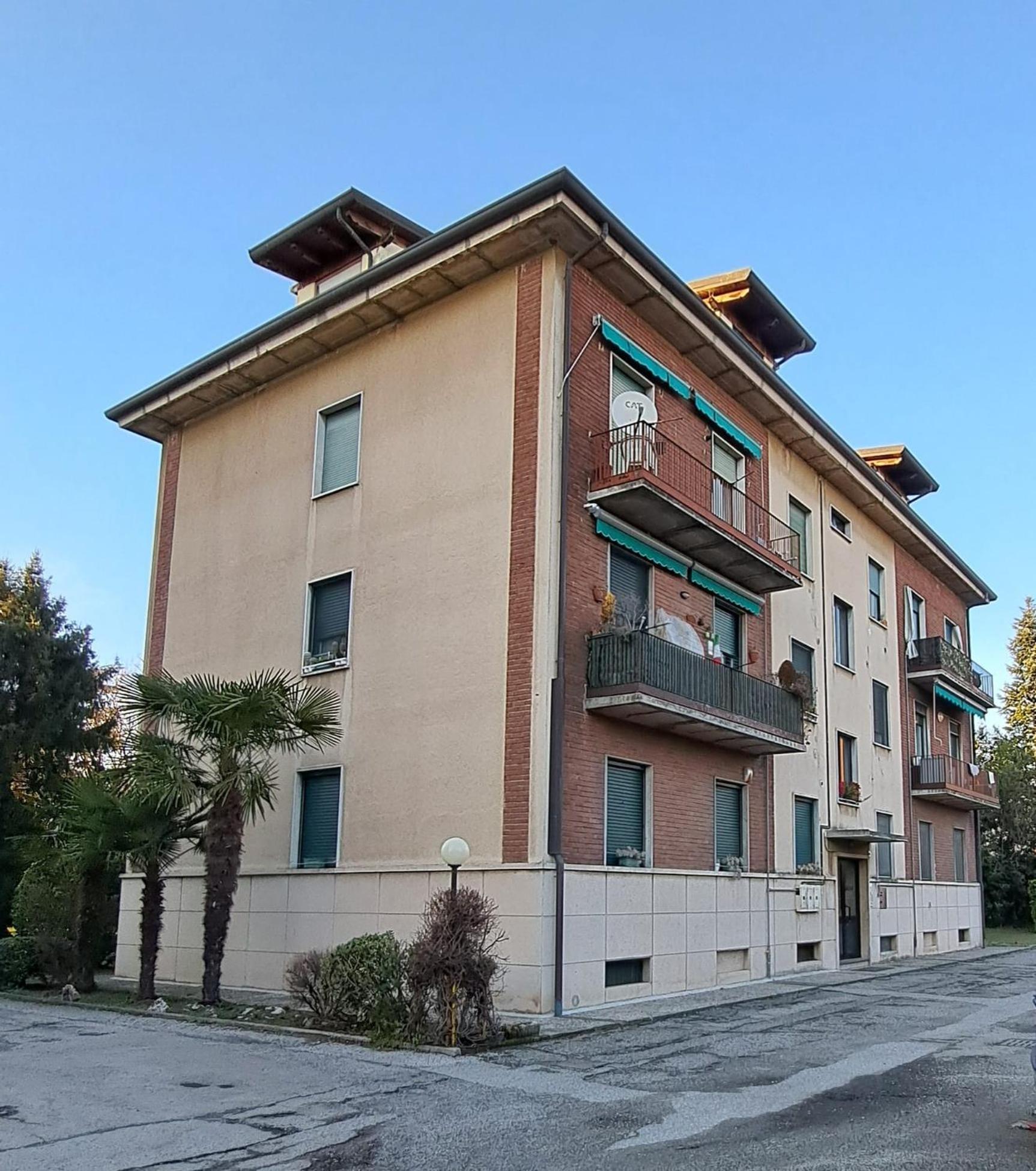 Casa Paola - Stazione 400 Mt - Free Wifi Apartman Arcore Kültér fotó